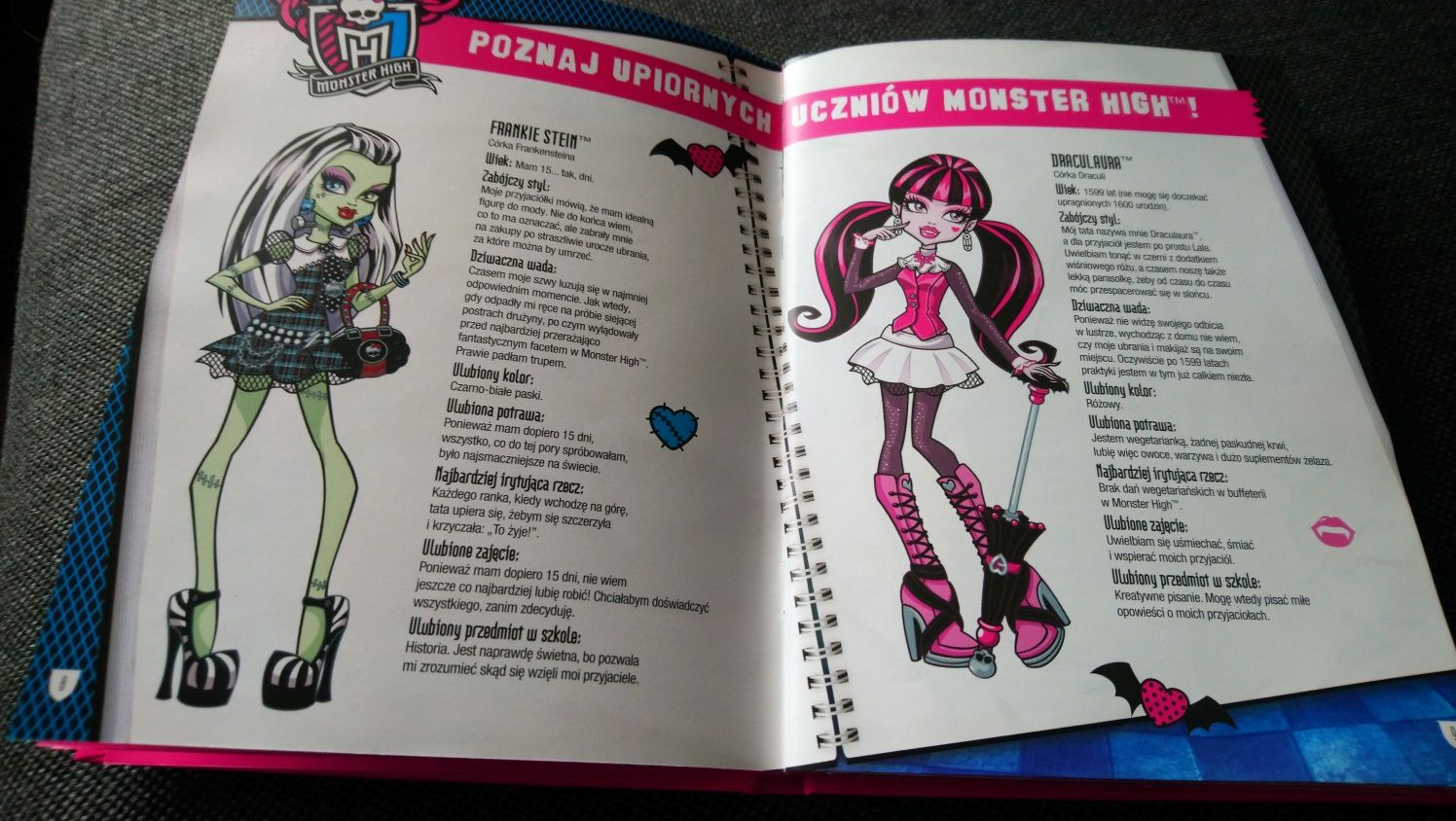 Monster High książka z płytą DVD