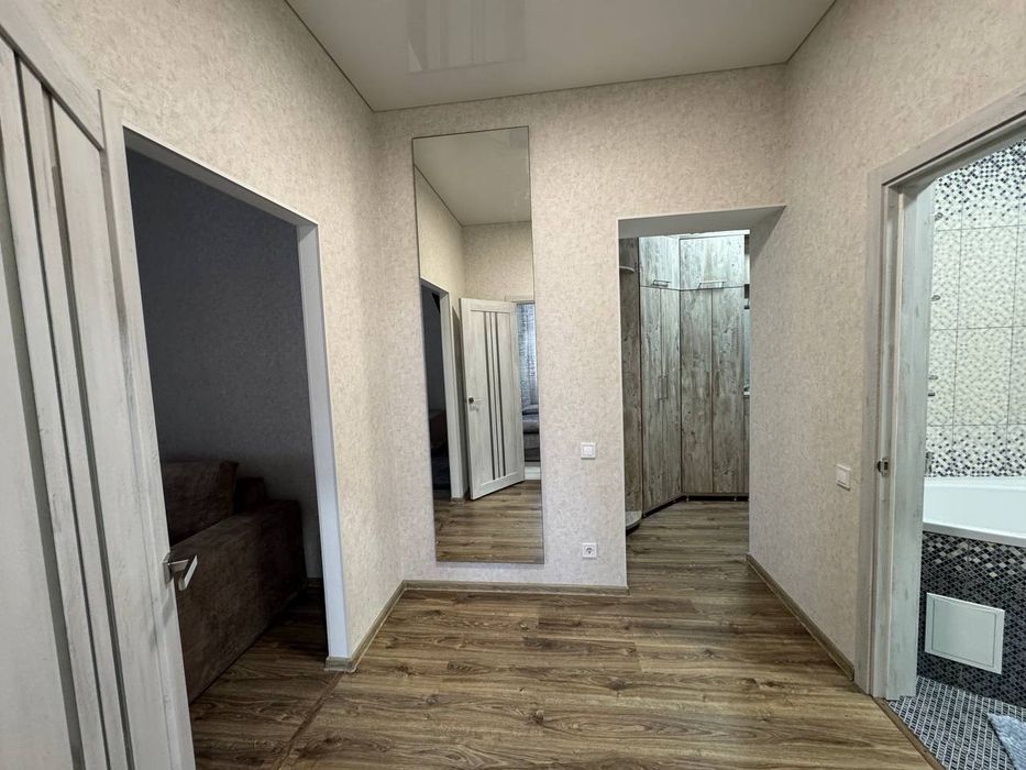 Подобово, 1-к, кВ. В новобудові, закрита територія, паркомісто