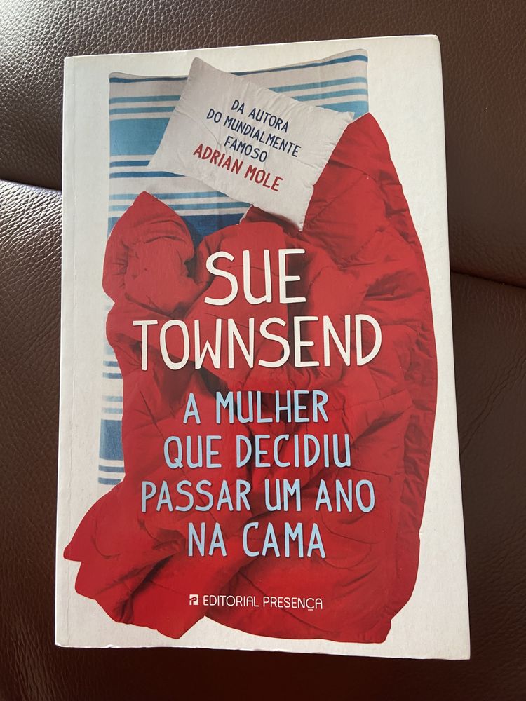 Livro “A mulher que decidiu passar um ano na cama “