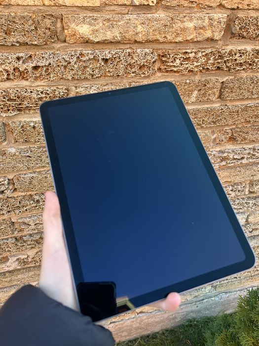 iPad air 4 64gb space gray