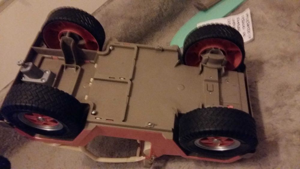 samochód dla lalki z deską surfingową Jeep OG Off Roader  #