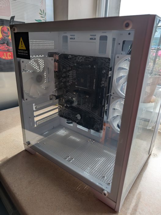 Корпус Gamemax Infinity Mini White MSI A520 Pro