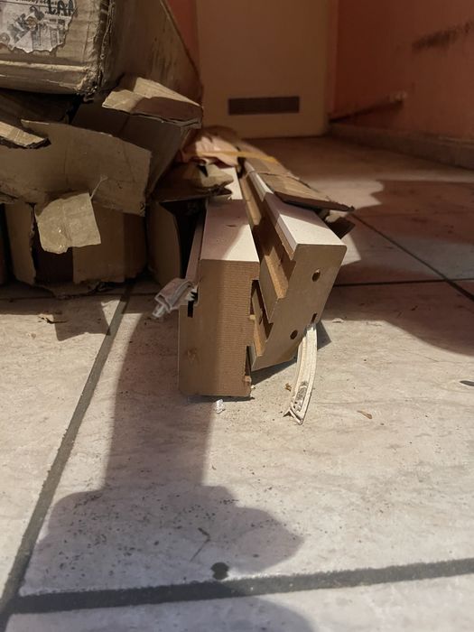 Oscieżnice drewniane w różnych kolorach