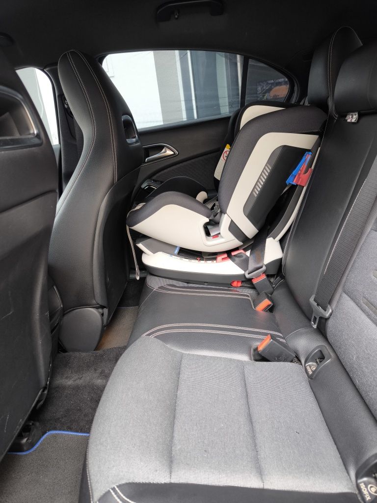 Mercedes A180 d. Aut. AMG Line