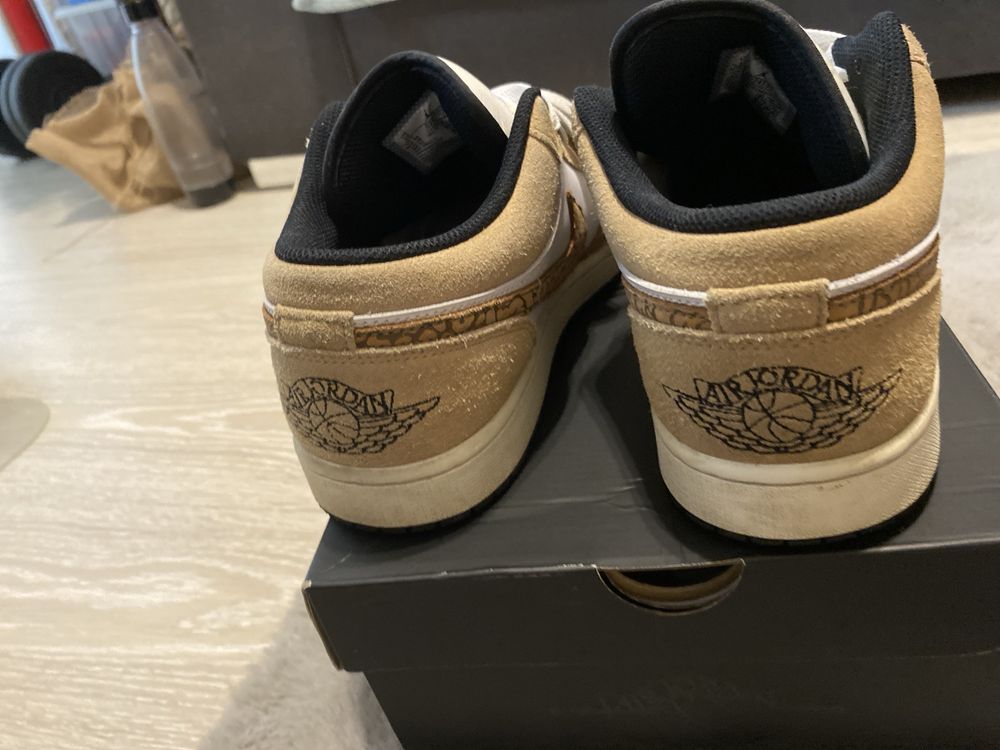 Buty air jordan 1 low zamszowe