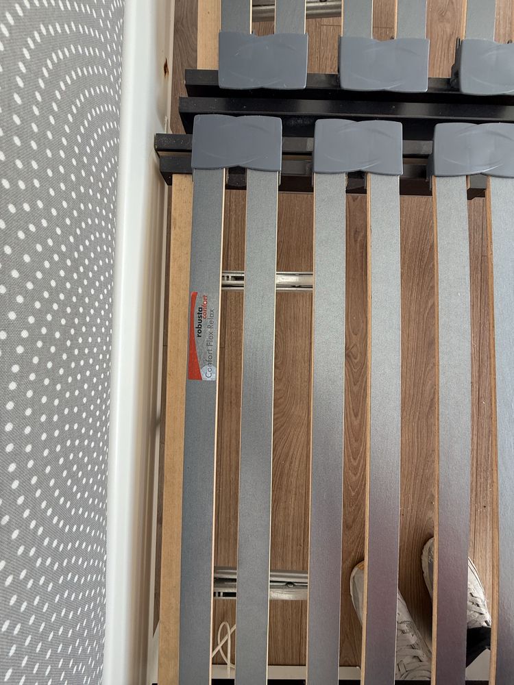 Cama ikea 160x200 com colchao emma como novos