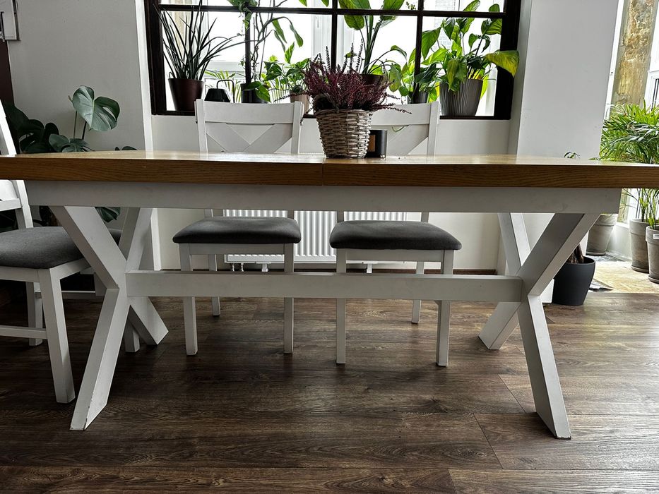 Stół w stylu skandynawskim + 10 krzeseł