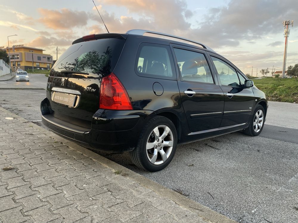 Peugeot 307 1.6 HDI Navteq 7 lugares