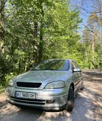 Opel Astra 100 edition