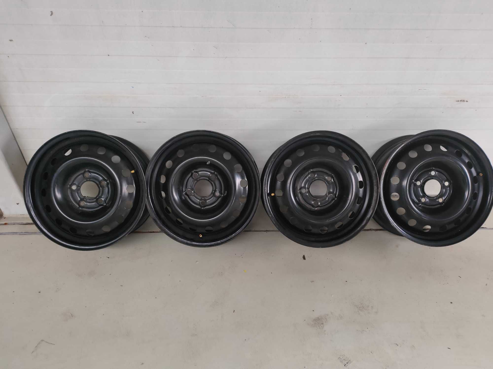 Sprzedam NOWE felgi 5x114,3 Renault  ET 47