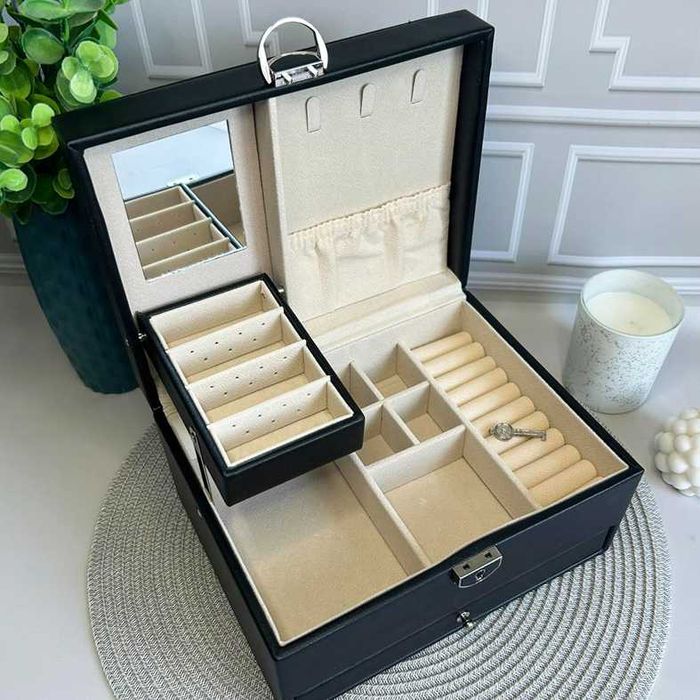 Шкатулка для прикрас із дзеркалом та замком Чорна 23x17,5x12см УЦІНКА!