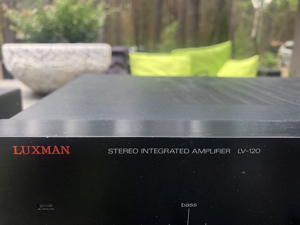 Wzmacniacz LUXMAN LV-120