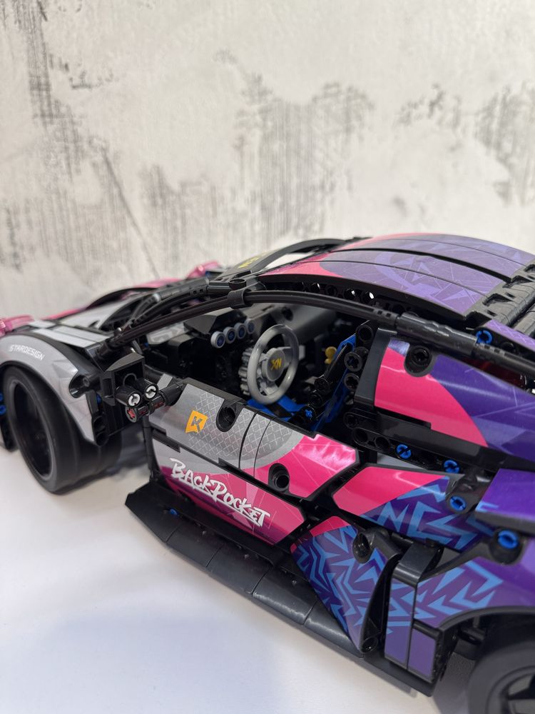 ‼️В коробці‼️ Ferrari 488 GTE та Porsche Cyberpunk Edition