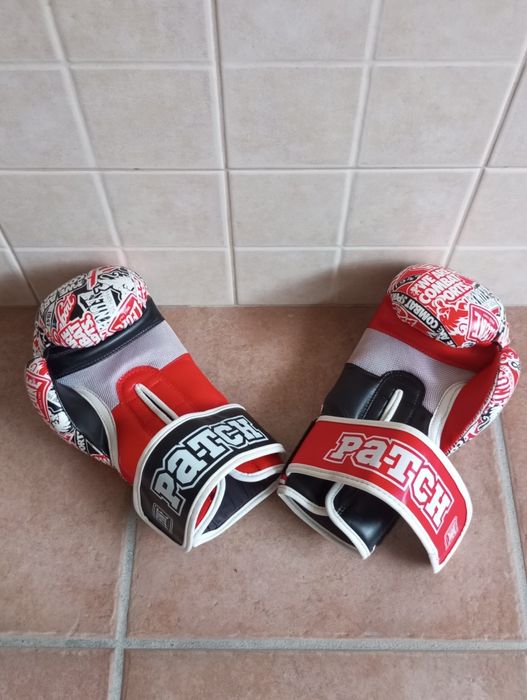 Luvas de kikboxing