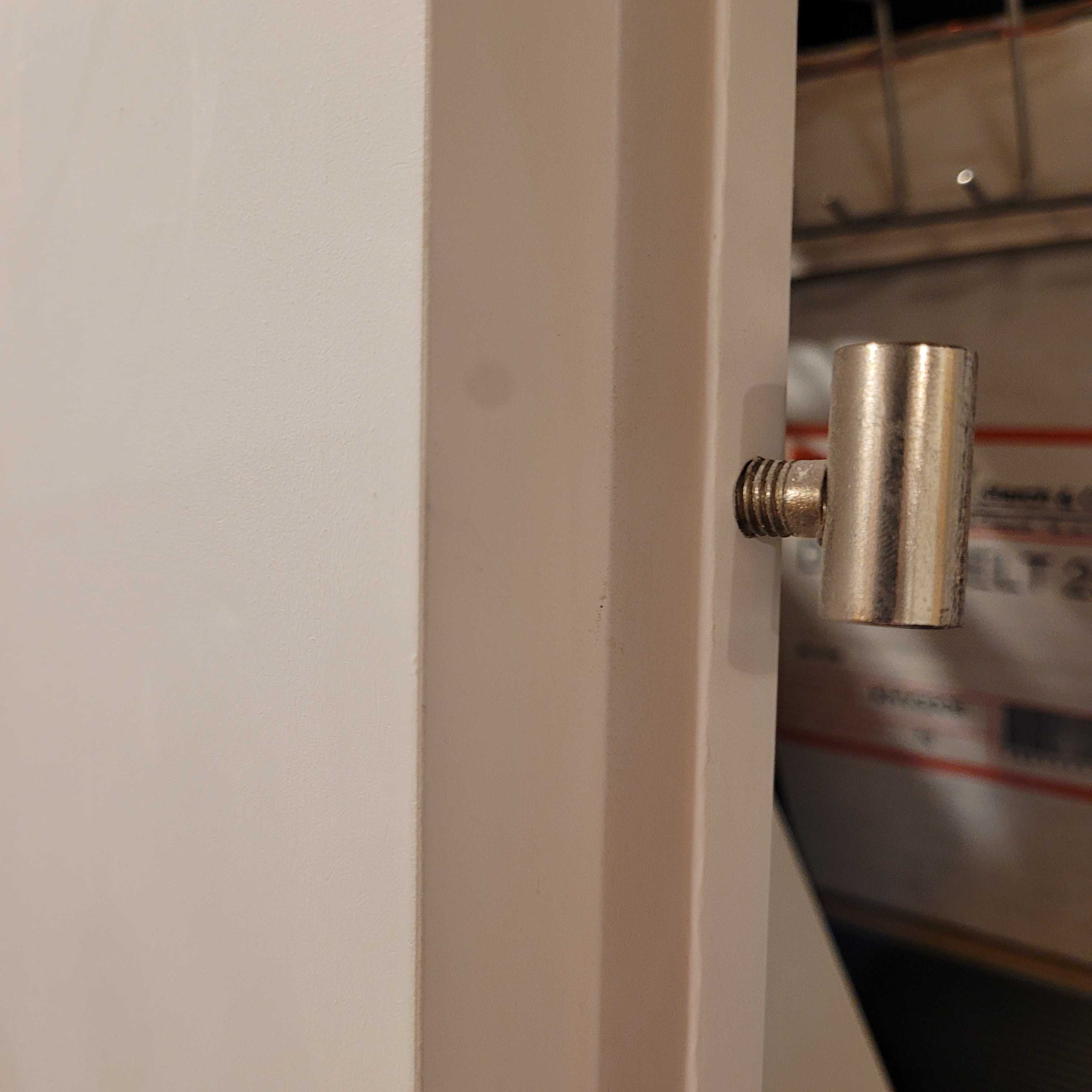 Drzwi 80 białe PORTA po demontażu z ościeżnicą skrócone na 187 cm