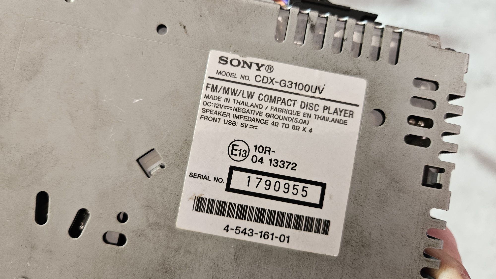 Radio Sony CDX-G3100UV opel vectra c signum astra zafira meriva corsa