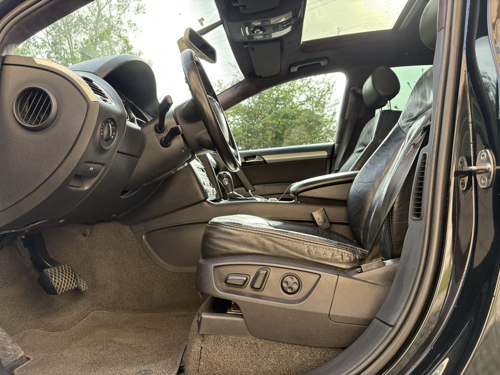 Audi Q7 4.2 FSI V8