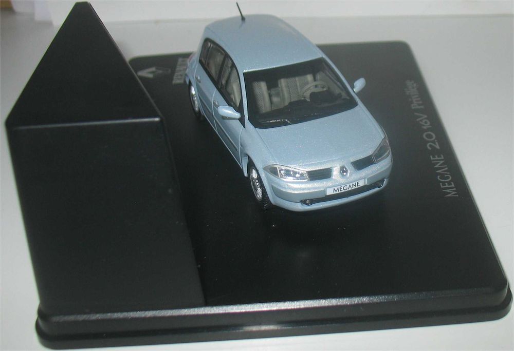 Eligor - Renault Megane 2.0 16V Privilège