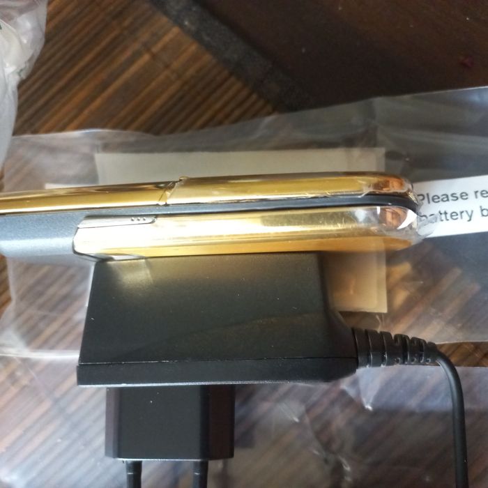 Nokia 8800 металевий корпус