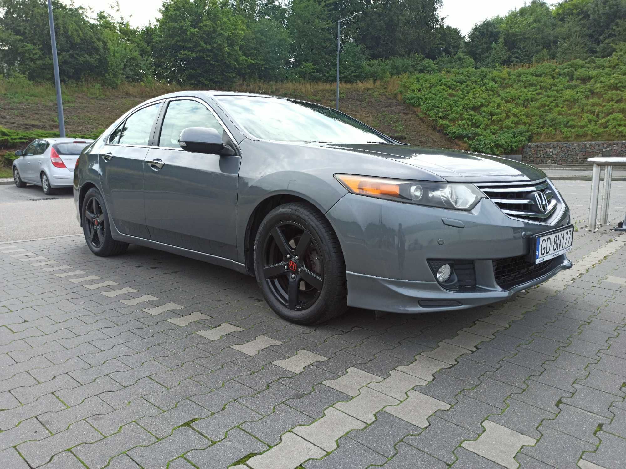 Honda Accord VIII 2.0 | Salon Polska