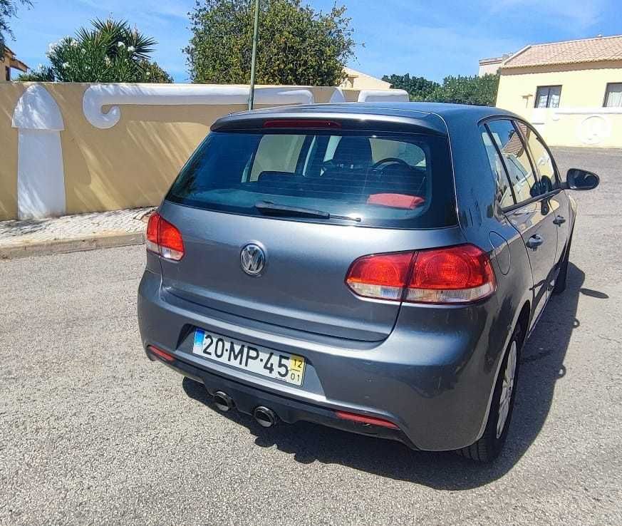 Volkswagen Golf VI  1.6 Tdi 90 cv