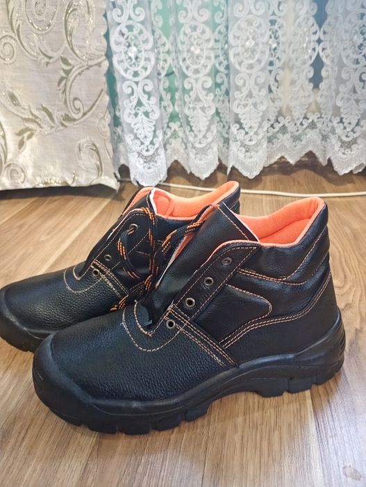 Черевики робочі 44 розмір