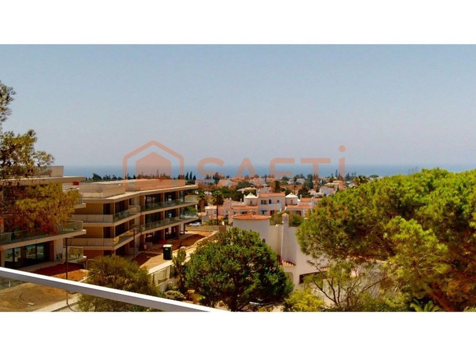 Penthouse em Carvoeiro