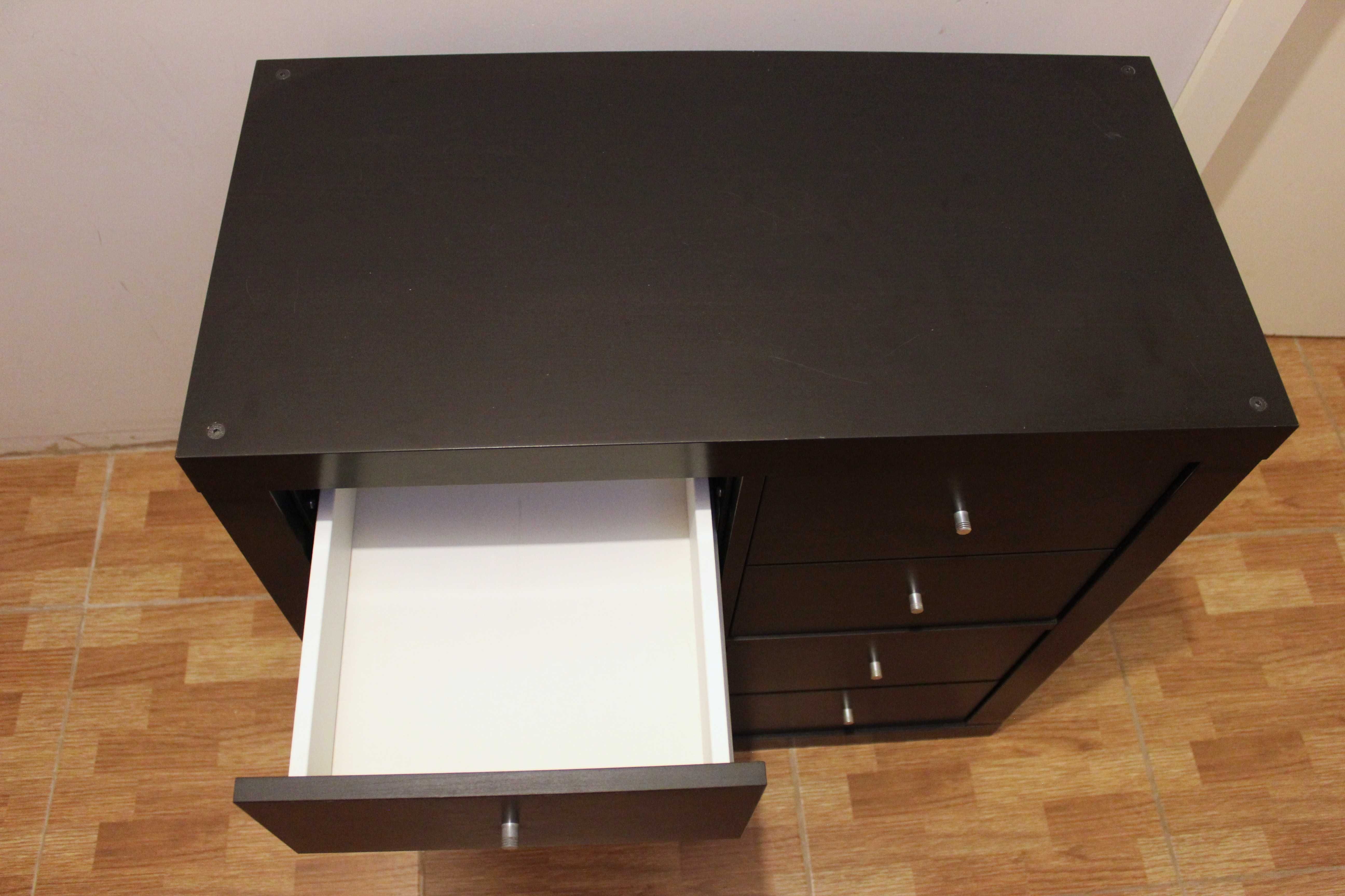 Estante IKEA KALLAX com 8 Gavetas Incluídas