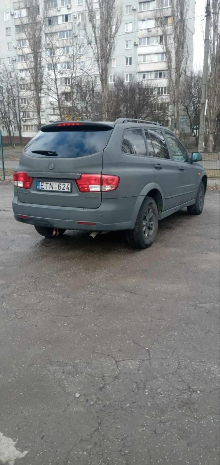 Продам SsangYong kyron,2.7 TDI 2009