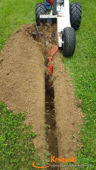 koparka łańcuchowa z napędem wynajem usługi