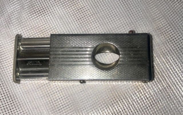 Peças antigas de fumador de charutos e cigarrilhas