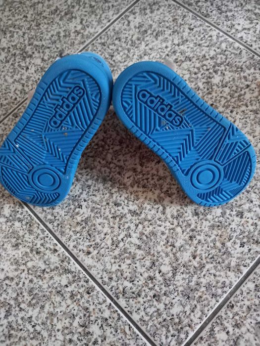 Sapatilhas adidas criança