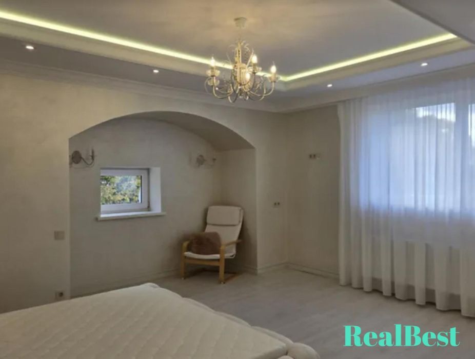 Продаж / Квартира / вул. Драгоманова, Центр, Рівне