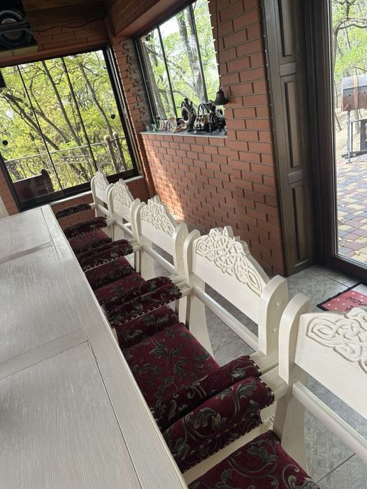 Продам комплект стіл зі стільцями