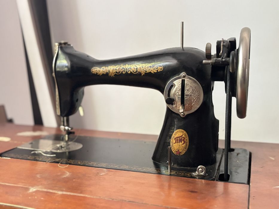 Швейна машинка ПМЗ