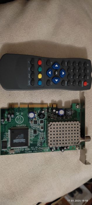 Спутниковый тюнер Skystar 2