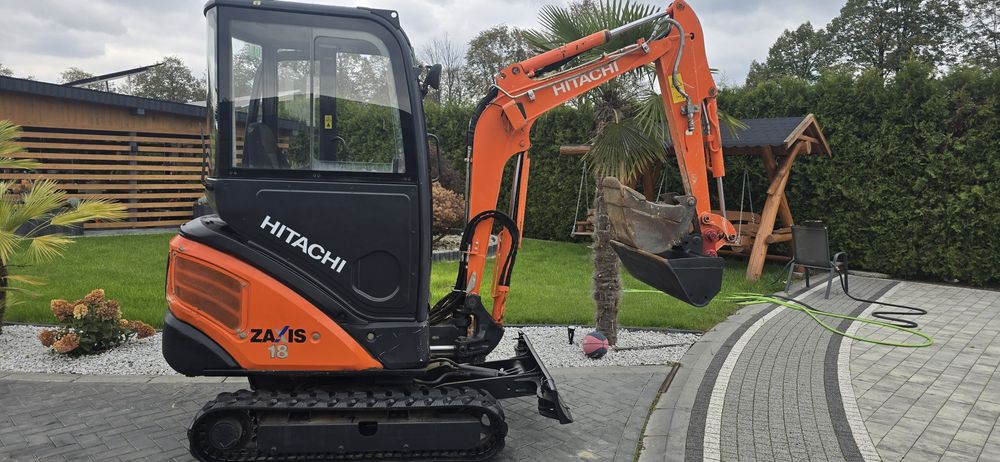 Minikoparka hitachi 2t Mocna koparka Niemcy
