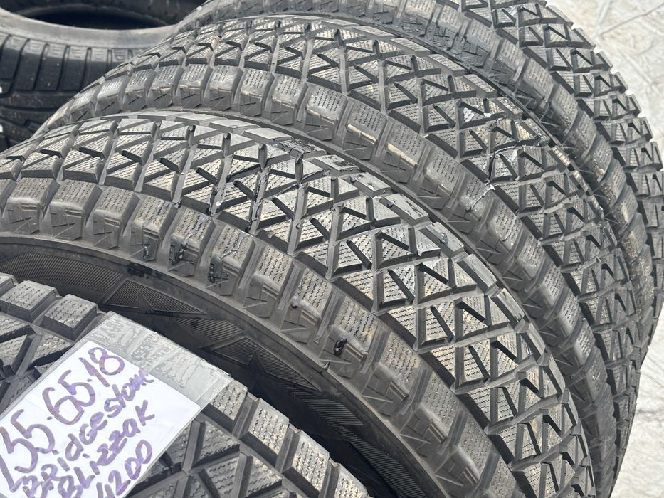 235-65-R18 BRIDGESTONE BLIZZAK комплект 4 штуки зимней резины GERMANY