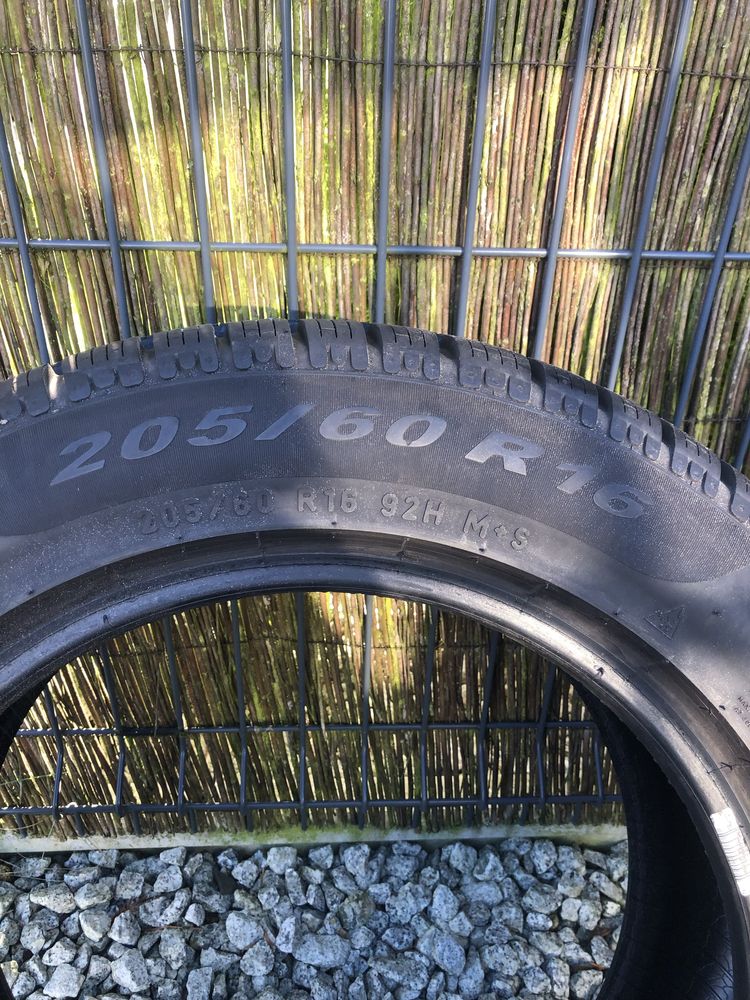 Opony zimowe 205/60 R16