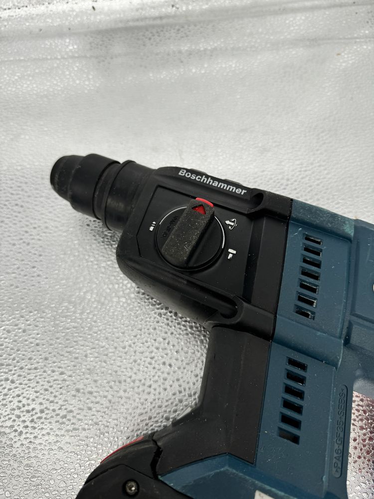 Аккумуляторный перфоратор Bosch GBH 18V-21 Pro Core 5.5 a