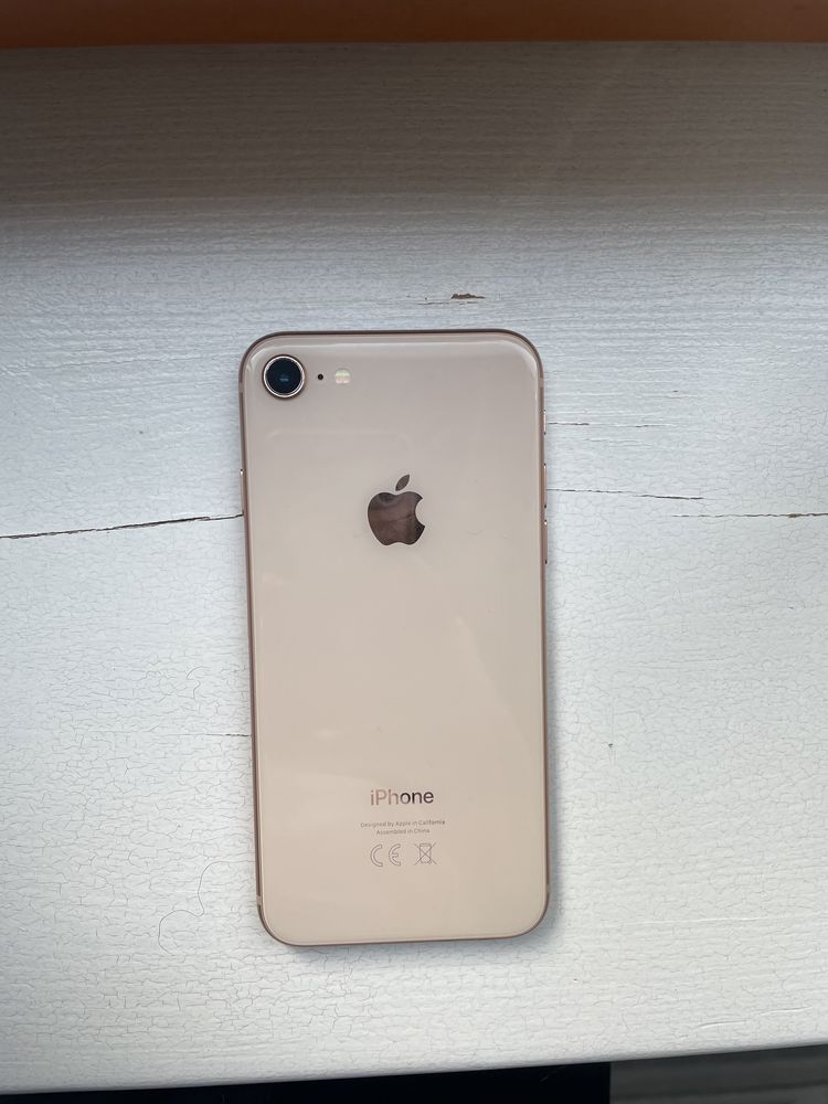 iPhone 8 64gb biały złoty rose gold