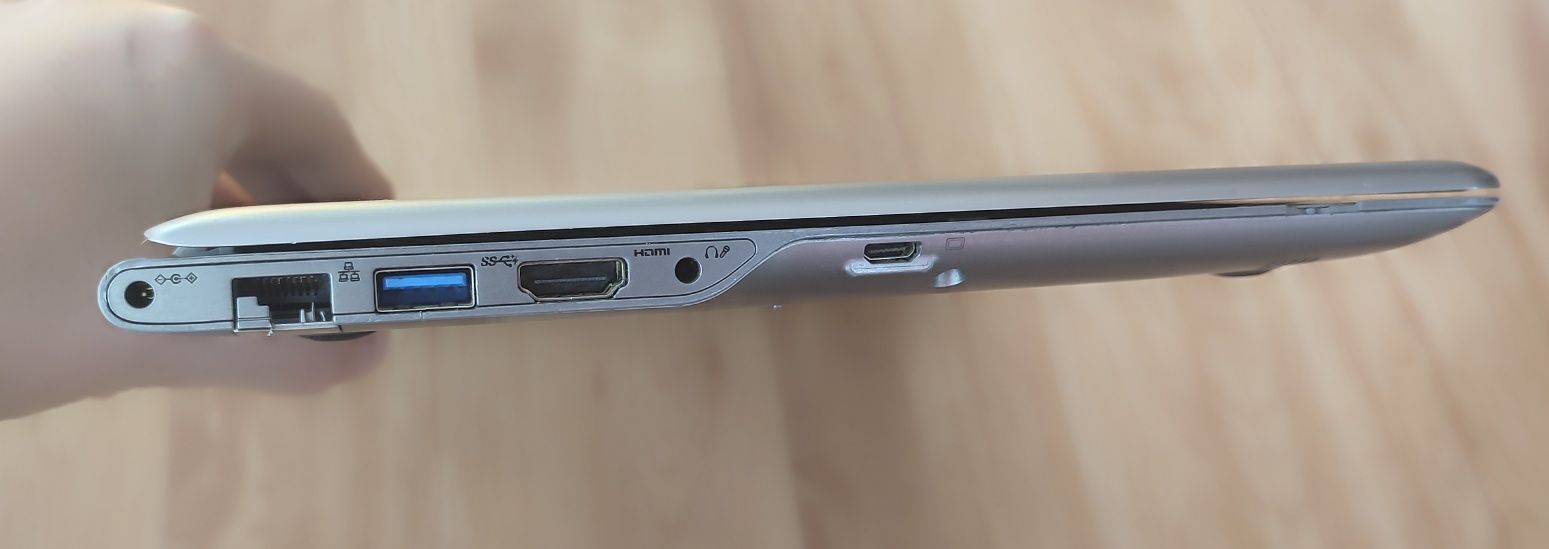 Laptop Samsung NP535U3C 13,3
