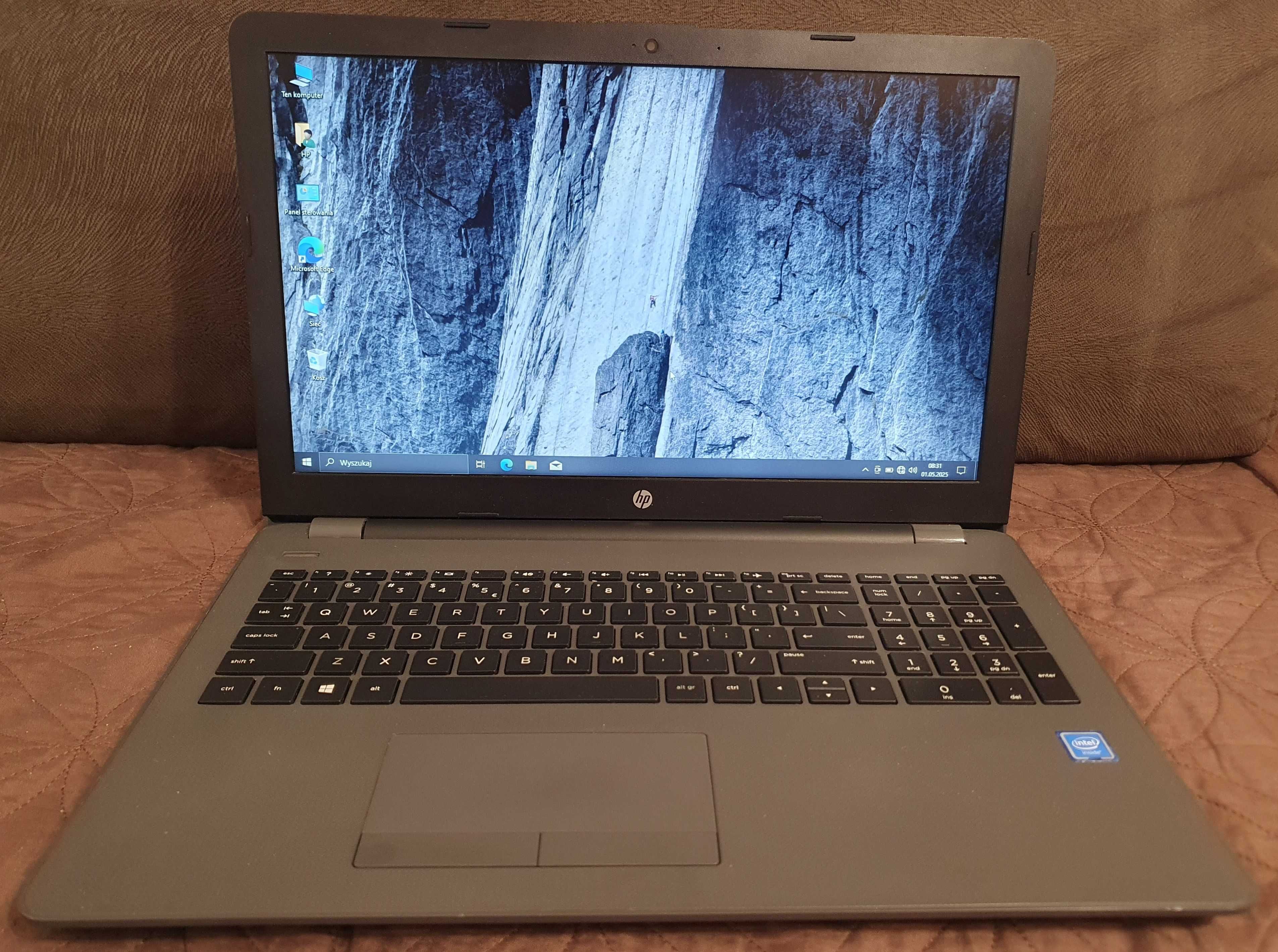 Laptop HP TPN-C129