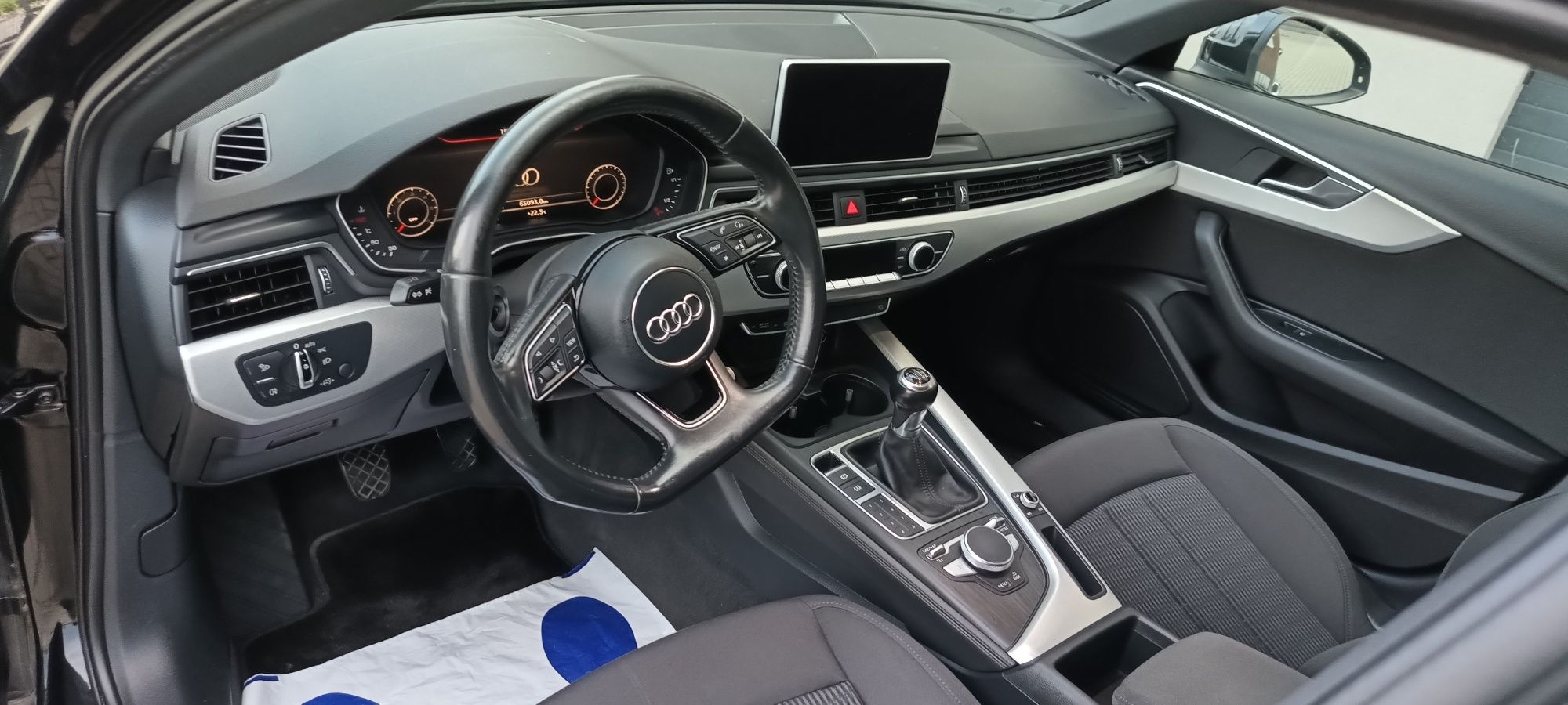 Sprzedam śliczne Audi A4 b9 2.0 TDI sprowadzony z Holandii