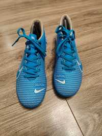 Продам копочки бутси Nike Mercurial VAPOR 13 CLUB FG/MG