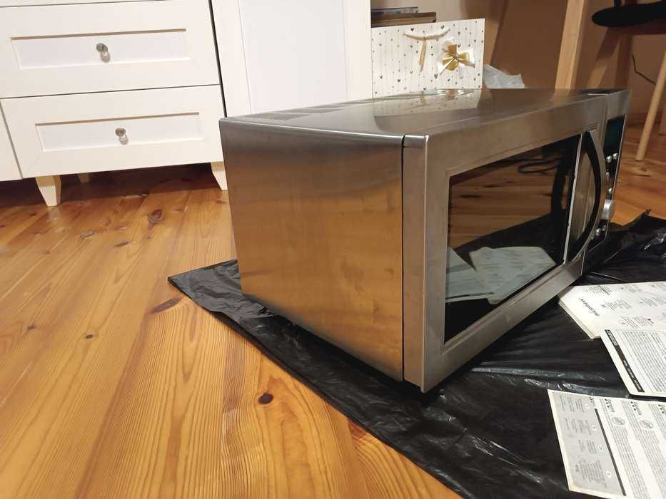 Nowa mikrofalówka zajmuje miejsce Oddam tanio