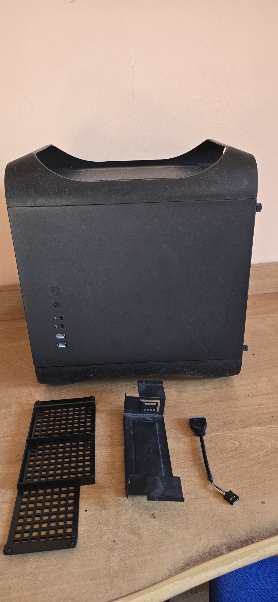 Obudowa Bitfenix Prodigy M