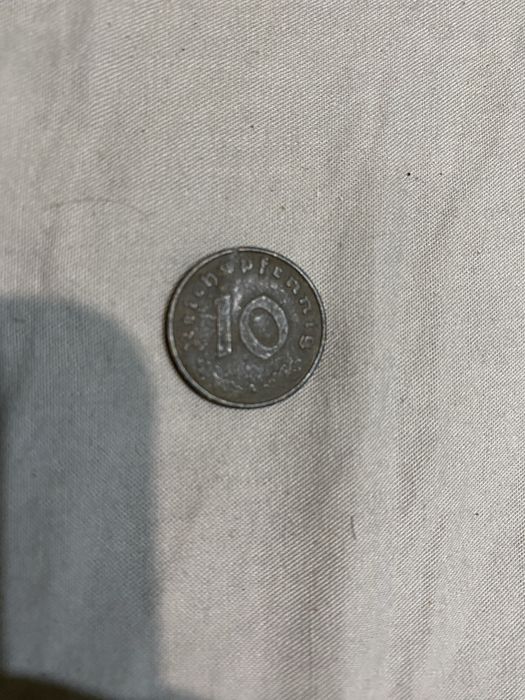 Moneta niemiecka z czasów wojny-1943 rok.