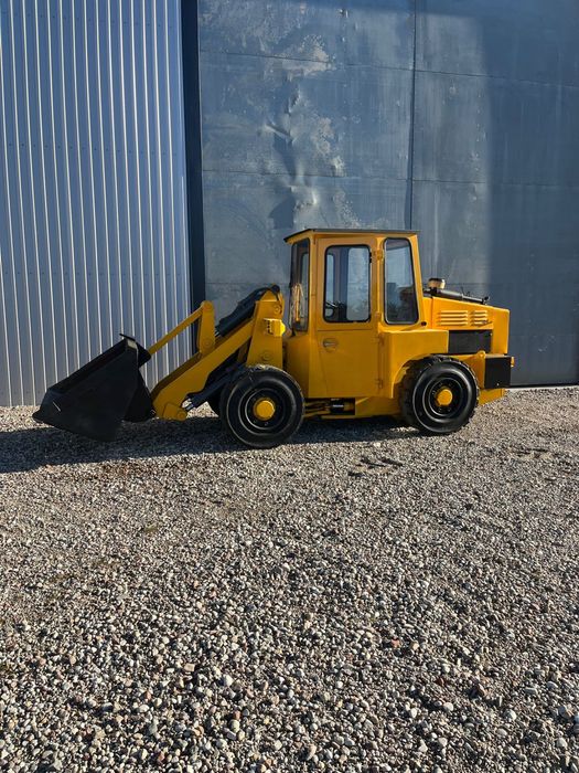 Mini ładowarka 4x4 przegubowa duńska mini fadroma