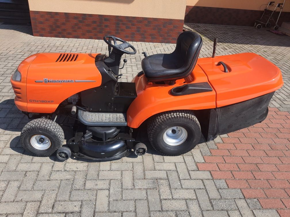 Traktorek kosiarka husqvarna cth 180xph